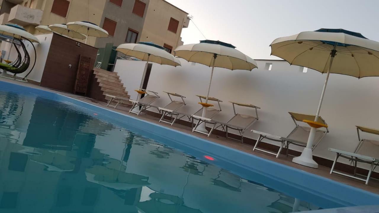Hotel Antalya - Beach Durres Exterior photo